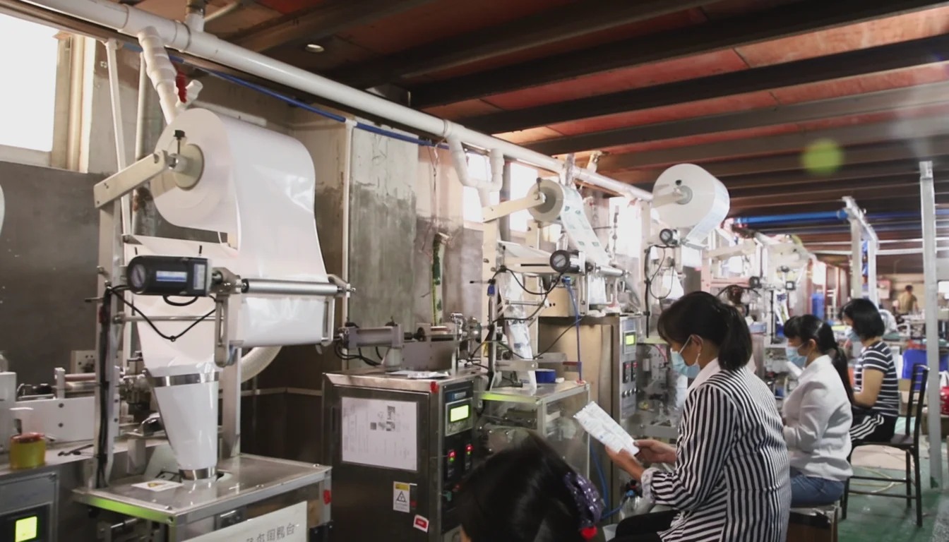 Custom cold chain packaging OEM manufacturer production line in China
